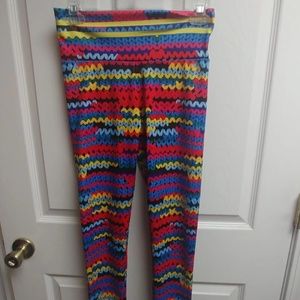 Multicolor ruched bottom ....goes great with many
